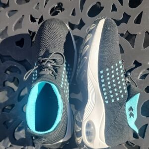 Women's Black and Blue Sneakers